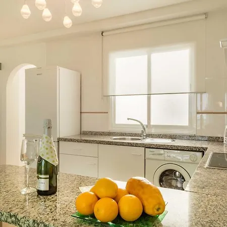 Spacious 2 Bedroom Apt In San Jose Apartamento