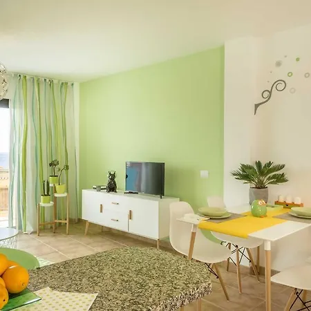 Spacious 2 Bedroom Apt In San Jose * Arona (Tenerife)