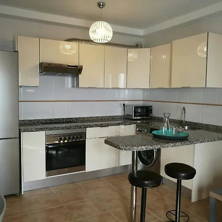Spacious 2 Bedroom Apt In San Jose